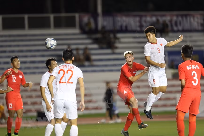 Ha Duc Chinh anota el único gol del partido (Foto: VNA)