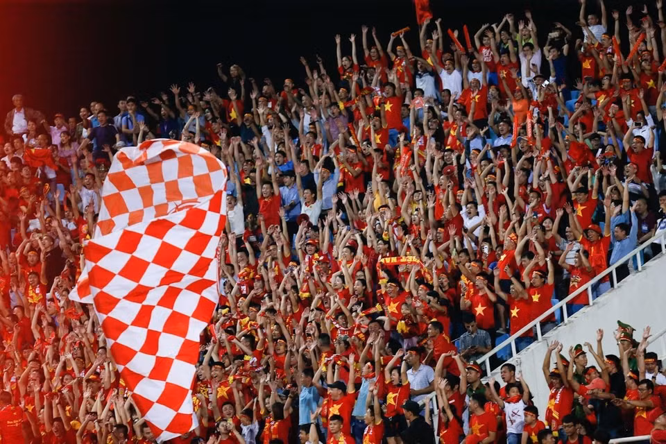 Los vietnamitas deben ser los mejores fanáticos de fútbol en el mundo! (Fuente: VNA)