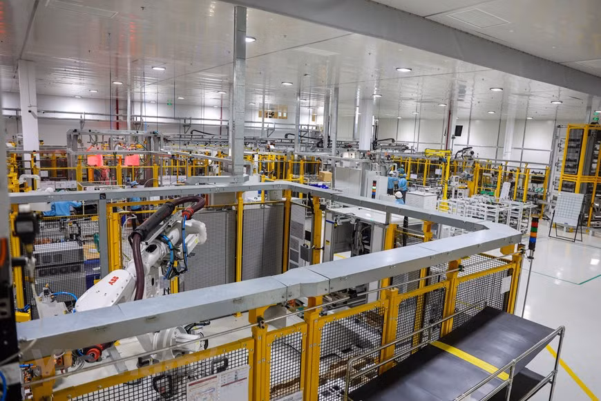 El fabricante vietnamita coopera con socios extranjeros para la adquisición de tecnología de fabricación de baterías en Vietnam (Fuente: Vietnam+)