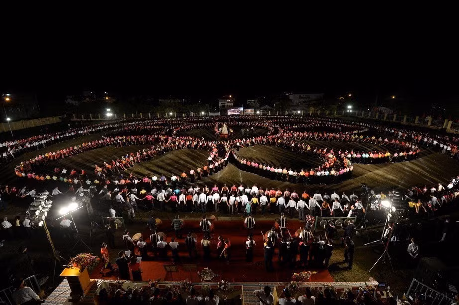 La danza antigua de Xoe, de la etnia Thai, fue reconocida por la UNESCO como patrimonio cultural inmaterial de la humanidad en 2022. (Fuente: VNA)