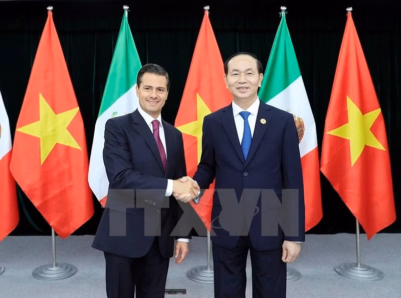 El presidente vietnamita, Tran Dai Quang, y su homólogo de México, Enrique Peña Nieto (Fuente: VNA)