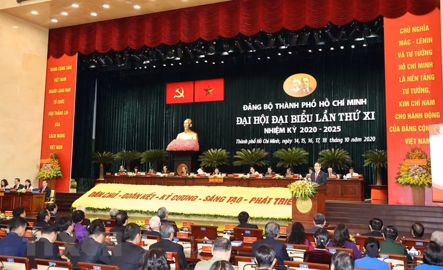 El secretario del Comité partidista de Ciudad Ho Chi Minh, Nguyen Thien Nhan, interviene en el evento (Foto: VNA)