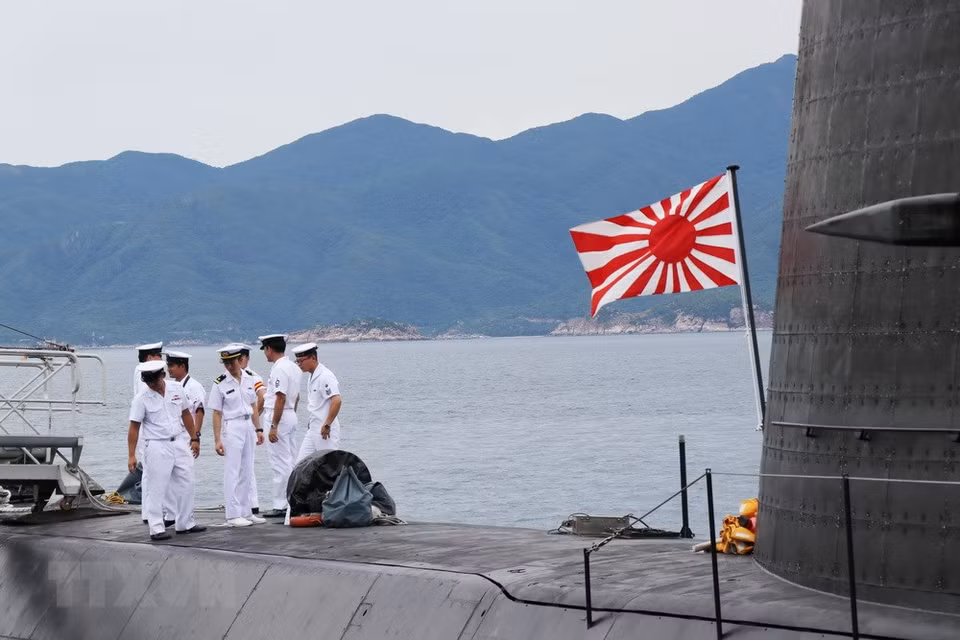 Tripulantes del submarino (Fuente: VNA)