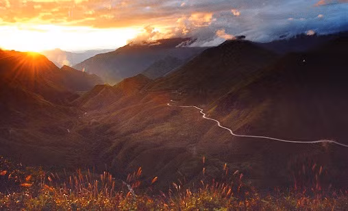 La belleza del atardecer en el noroeste. (Foto: VNA)