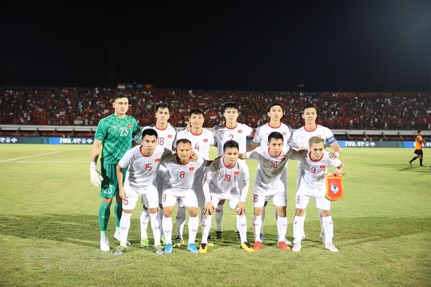 Partido entre Vietnam e Indonesia en el estadio Kapten I Wayan Dipta en Bali. (Fuente: VNA)