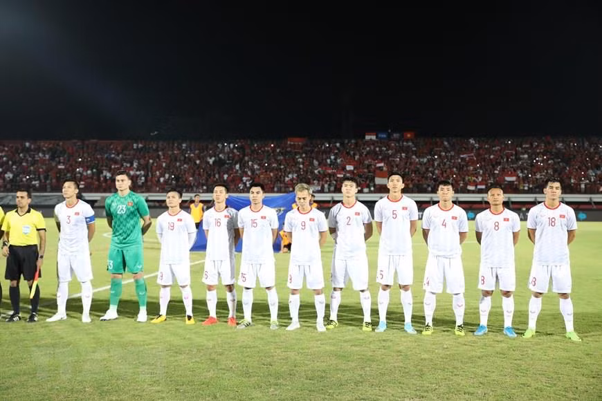 Partido entre Vietnam e Indonesia en el estadio Kapten I Wayan Dipta en Bali. (Fuente: VNA)