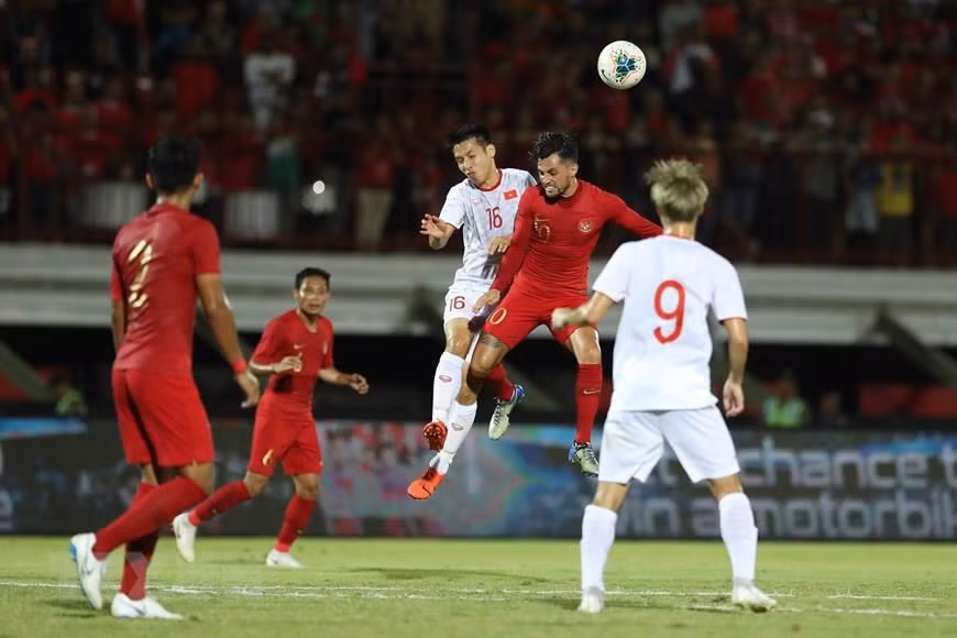 Partido entre Vietnam e Indonesia en el estadio Kapten I Wayan Dipta en Bali. (Fuente: VNA)