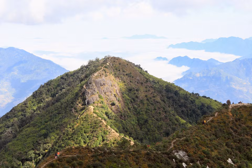 Majestuoso paisaje de la cordillera de Ta Xua en la provincia de Yen Bai. (Fuente: VNA)