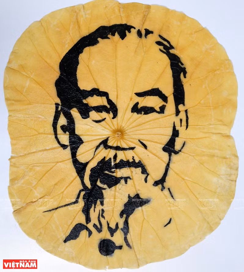 Obras de arte de hojas de loto (Fuente: VNA)