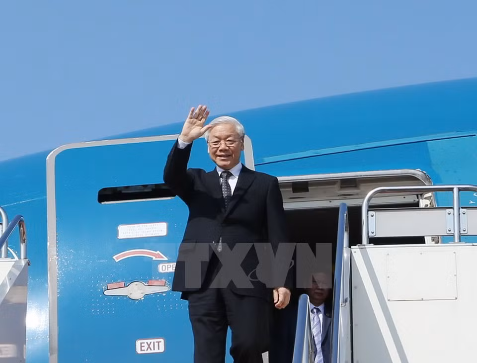 Phu Trong arriba al aeropuerto Haneda (Fuente: VNA)