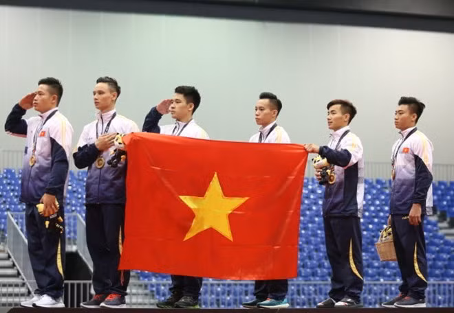 Equipo masculino de gimnasia gana medalla de oro (Fuene: VNA)