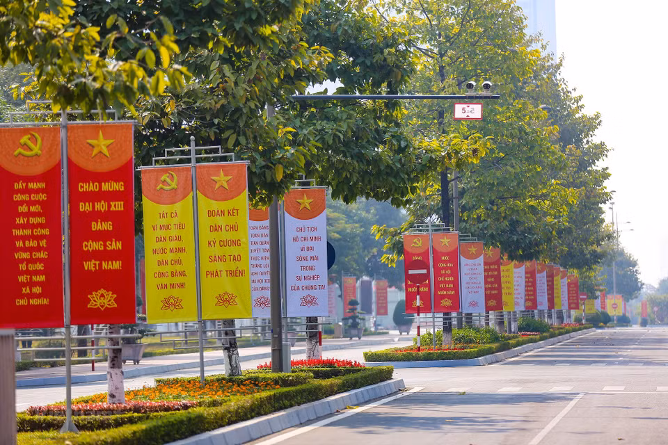Las actividades de comunicación ayudan a los cuadros, militantes y pobladores a conocer mejor el significado e importancia del XIII Congreso del Partido y promover el patriotismo, contribuyendo al éxito de la magna cita. (Foto: Vietnam+)