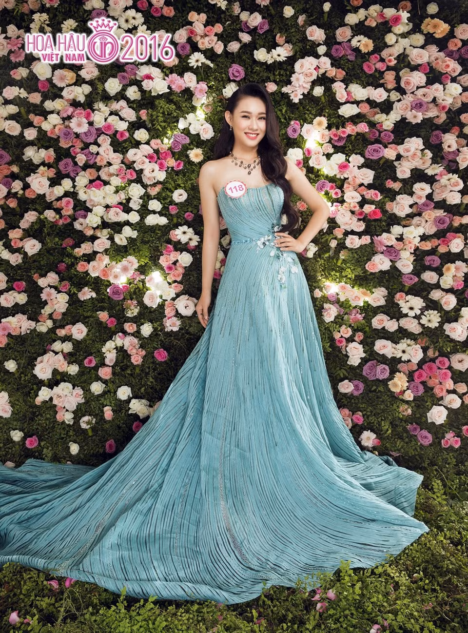 Nguyen Thuy Linh 