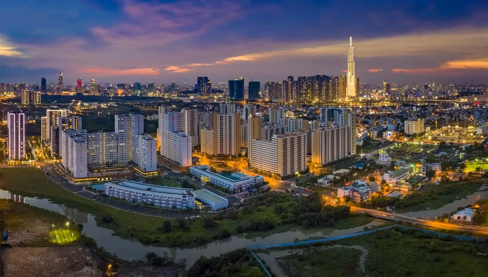 El Distrito 2 es un distrito urbano en el Este de Ciudad Ho Chi Minh, con su ubicación y condiciones favorables para formar una nueva área urbana, podría convertirse en el centro comercial y financiero de la ciudad en un futuro cercano (Fuente: VNA)