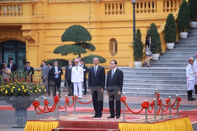 La recepción de Obama fue acogida por el presidente de Vietnam, Tran Dai Quang (Fuente: VNA)