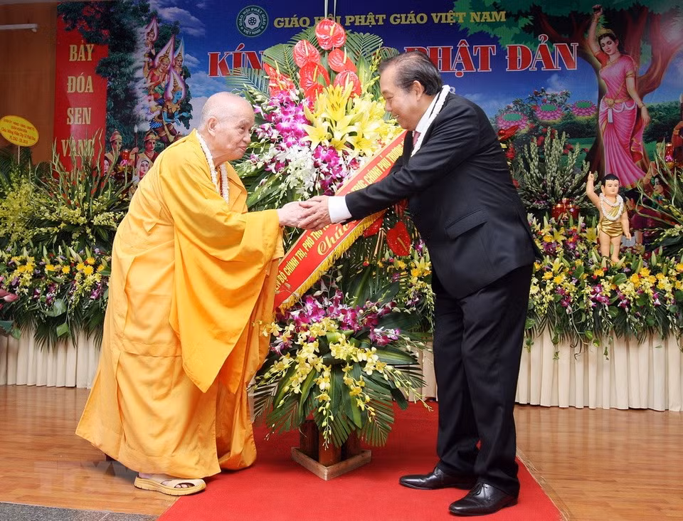El viceprimer ministro Truong Hoa Binh en el acto (Fuente:VNA)