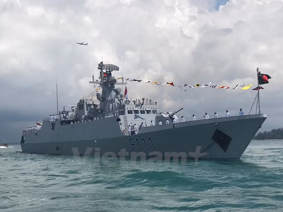 Buque de guerra HMNZS Te Mana (F111) de Nueva Zelanda (Fuente: VNA)