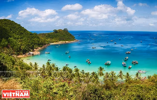 Una hermosa vista panorámica de Nam Du. Foto: Luu Trong Dat/VNA