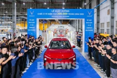 VinFast produce su vehículo eléctrico número 200.000 en 2025 (Foto: VNA)