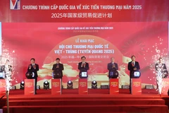 La ceremonia inaugural de la Feria Comercial Internacional Vietnam-China 2025. (Foto: VNA)