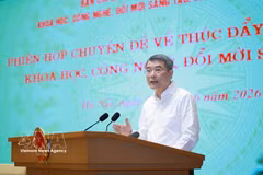 El primer ministro de Vietnam, Le Minh Hung, ordena priorizar recursos para productos tecnológicos estratégicos. (Foto: VNA)