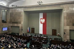 La Cámara Baja de Polonia aprobó hoy el proyecto de ley presentado por el Gobierno polaco sobre la ratificación del EVIPA con cien por ciento de los votos a favor. (Foto: VNA)