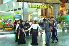 Provincia norvietnamita de Son La lleva el espíritu del noroeste a la Feria de Otoño 2025. (Foto: VNA)