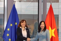 La viceministra de Relaciones Exteriores de Vietnam Le Thi Thu Hang y la directora general interina para Asia y Pacífico del Servicio Europeo de Acción Exterior (SEAE), Paola Pampaloni. (Foto: VNA)