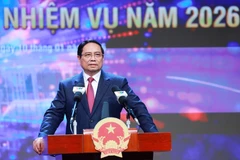 El primer ministro de Vietnam, Pham Minh Chinh, elogió a la Televisión Nacional (VTV) por su información oportuna (Foto: VNA)
