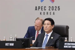 El Presidente Luong Cuong propone en la cumbre de APEC 2025 reforzar la conectividad, el comercio y el apoyo a las pymes para una región más resiliente. (Foto: VNA)