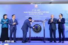 El primer ministro de Vietnam inaugura Centro Financiero Internacional de Vietnam en Ciudad Ho Chi Minh (Foto: VNA)