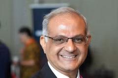 Shan Saeed, economista jefe del grupo industrial e inmobiliario IQI Juwai (Malasia)