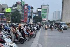 Hanoi restringirá motos a gasolina en centro desde julio 2026. (Foto: VNA)