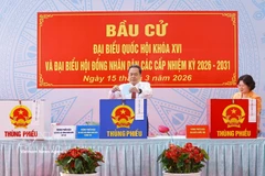 El presidente del Parlamento de Vietnam, Tran Thanh Man, participa en la votación de las elecciones legislativas en Ciudad Ho Chi Minh (Foto: VNA)