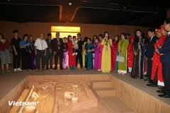 Espacio expositivo sobre la arqueología del sitio Vuon Chuoi en el Museo de Hanoi, utilizando tecnología de mapeo 3D combinada con audioguía. (Foto: Vietnam+)