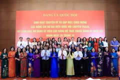 El presidente de la Asamblea Nacional, Tran Thanh Man, reconoce el papel crucial de las mujeres en el desarrollo nacional. (Foto: VNA)