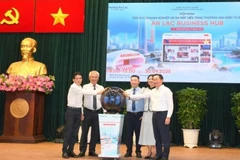 Lanzan primera plataforma B2B local de Vietnam en Ciudad Ho Chi Minh- (Foto: Nhan Dan)