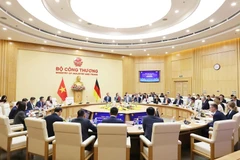 La tercera reunión de la Comisión mixta Vietnam – Alemania en Hanoi. (Foto: VNA)