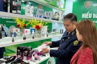 Ministerio de Salud propone castigos más severos contra comercio de cosméticos falsificados. (Foto: VNA)
