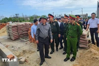 El viceprimer ministro de Vietnam, Ho Quoc Dung, exige completar las obras antes del 15 de enero (Foto: VNA)