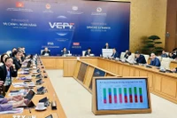 La sesión sobre cómo movilizar y utilizar eficazmente los recursos financieros para el crecimiento en el período 2026-2030. (Foto: VNA)