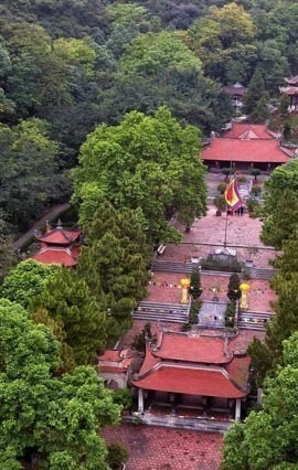 El complejo religioso y paisajístico Yen Tu - Vinh Nghiem - Con Son, Kiep Bac (ubicado en las provincias vietnamitas de Quang Ninh, Bac Ninh y la ciudad de Hai Phong) fue reconocido oficialmente por la UNESCO como Patrimonio Cultural de la Humanidad. (Fuente: VNA)
