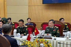 El viceministro de Defensa de Vietnam, teniente general Hoang Xuan Chien, habla en el evento. (Fuente: VNA)
