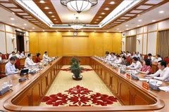 El presidente de la Asamblea Nacional de Vietnam, Tran Thanh Man, en un encuentro de trabajo con las autoridades del Comité Partidista de Lai Chau. (Fuente: VNA)