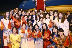 En la ceremonia de despedida del Primer Ministro Pham Minh Chinh en China. (Fuente: VNA)