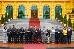 El presidente vietnamita, Luong Cuong, recibe a los embajadores y encargados de negocios de los países de la ASEAN y Timor-Leste. (Fuente: VNA)