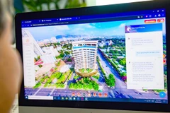 Muchas empresas de turismo y hotelería utilizan bot conversacional y asistentes virtuales para aumentar la personalización de la experiencia del cliente. (Foto: tuoitre.vn)