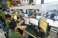 Personas y empresas solicitan visas. (Fuente: Internet)