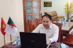 El consejero comercial de Vietnam en Argelia, Hoang Duc Nhuan, en el evento. (Fuente: VNA)