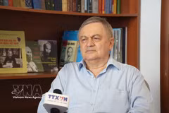 Anatoly Sokolov, investigador del Instituto de Estudios Orientales, Academia Rusa de Ciencias, en la entrevista. (Fuente: VNA)